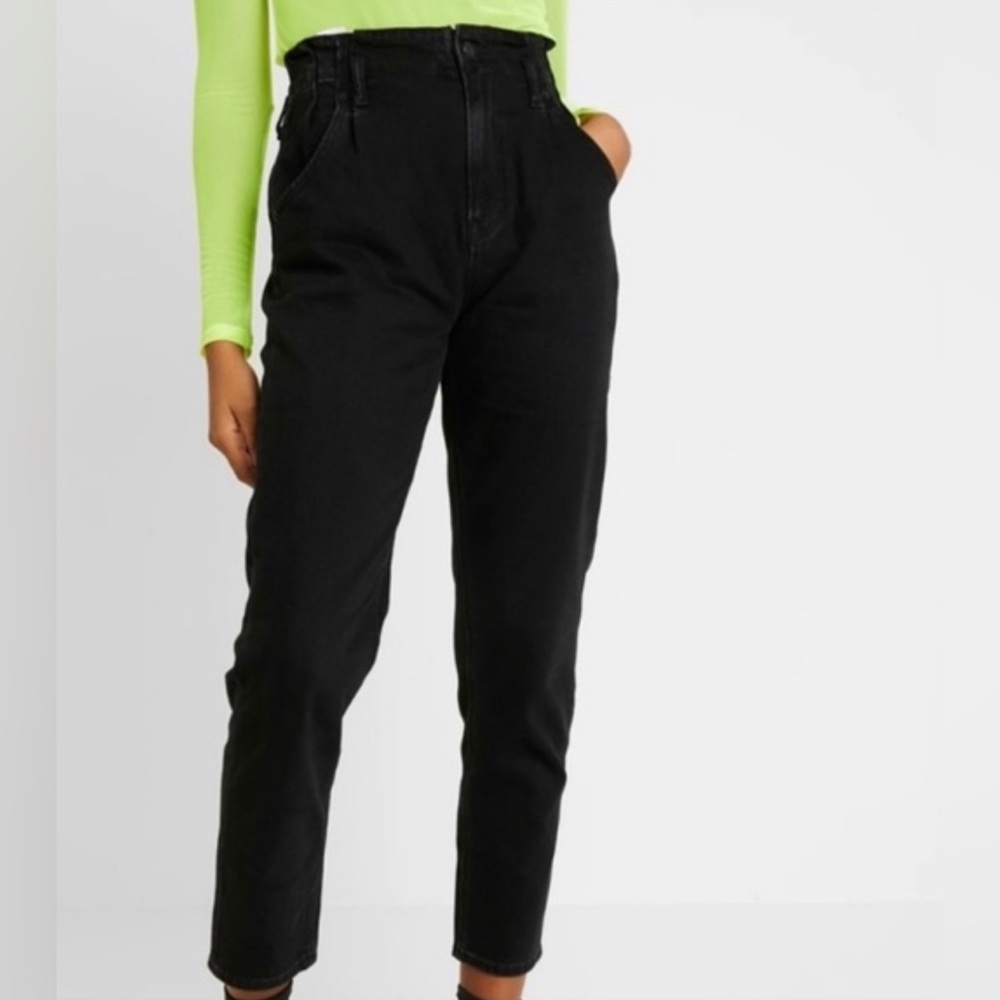 American Eagle Mom Jean Paperbag Waist